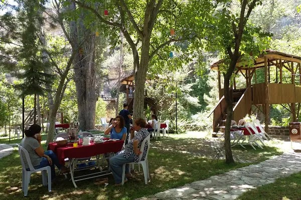Dostlar Restoran - Resim 1