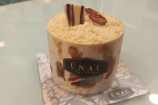 BURMACIZADE BAKLAVA &amp; KADAYIF - Resim 18