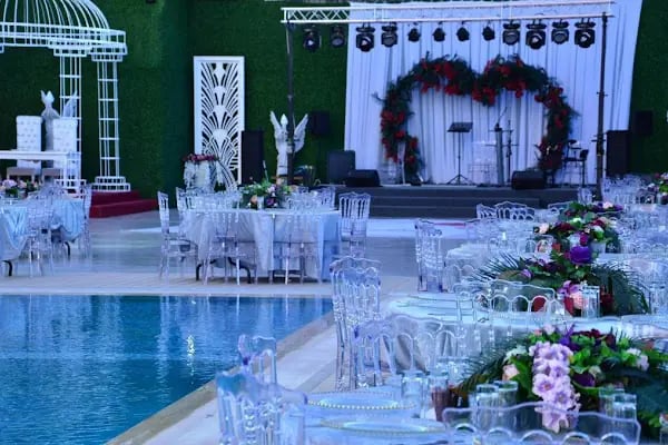 Glory Pool Side Wedding Venue - Resim 13