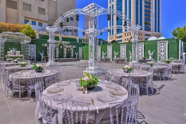 Glory Pool Side Wedding Venue - Resim 3
