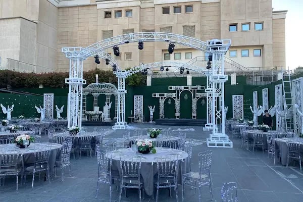 Glory Pool Side Wedding Venue - Resim 18