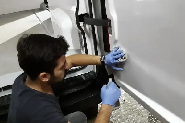 ROYAL GARAGE AUTO COİFFEUR - Resim 17