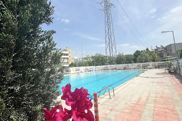 Yavuz Sultan Selim Yüzme Havuzu - Resim 13