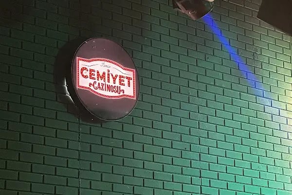 Cemiyet Gazinosu İzmir - Resim 2