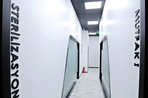 White Dental Clinic Ağız ve Diş Sağlığı Polikliniği - Resim 15