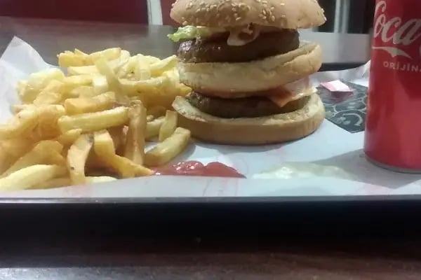 Zigana Dağ Restaurant &amp; Et Mangal - Resim 16