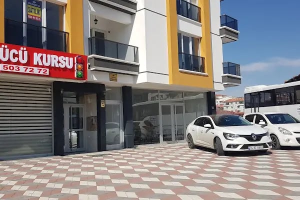 BOSTANCIK SÜRÜCÜ KURSU - Resim 2