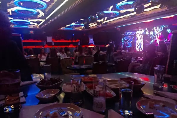 Monamour Night Club - Resim 3