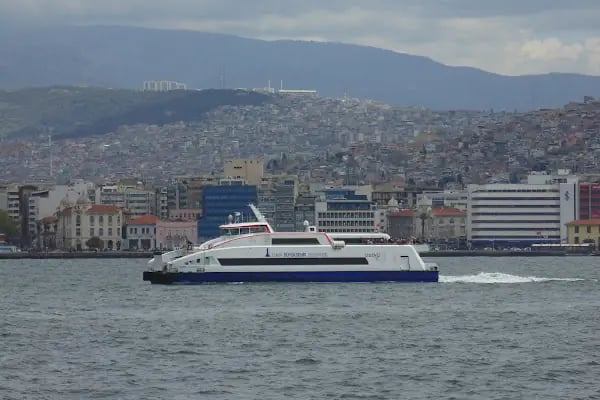 Türkiye İş Bankası İzmir Şubesi - Resim 16