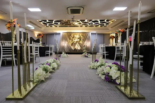 A Hotels &amp; Suites - Resim 16