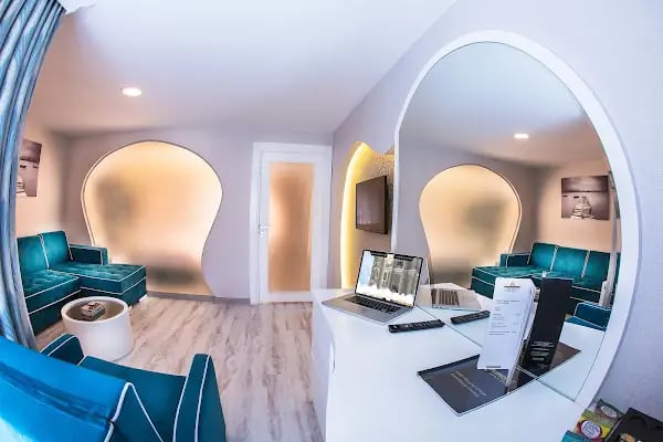 A Hotels &amp; Suites - Resim 7