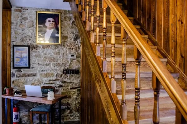Yenifoça Sim Otel - Resim 5