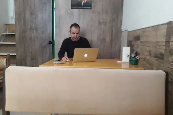 Melli Bistro Kokoreççi Köfteci - Resim 12