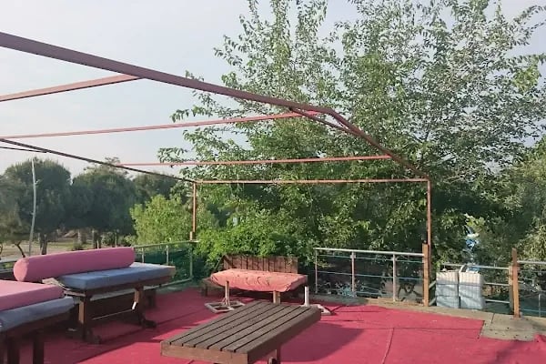 Uğrak Sera Aile Çay Bahçesi - Resim 5