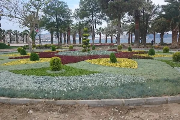 Uğrak Sera Aile Çay Bahçesi - Resim 12