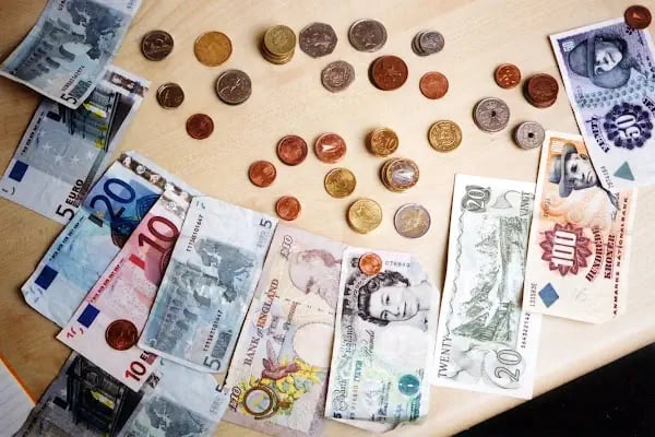 İstanbul Döviz Büroları İfa İstoç Döviz - Resim 1