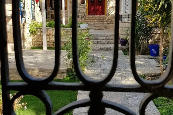Arhalya Taş Konak - Resim 11