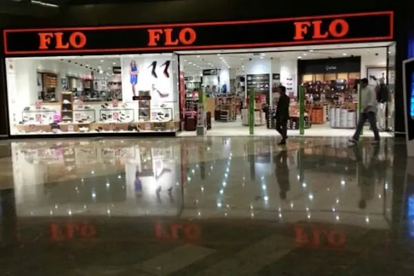 FLO Marmara Forum AVM Mağazası - Resim 4