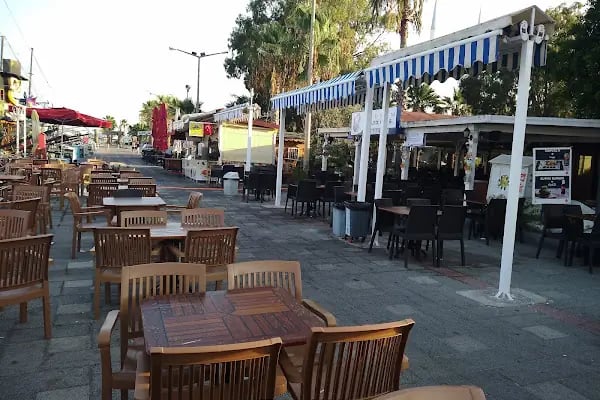 Turgutreis Amiral Cafe - Resim 2