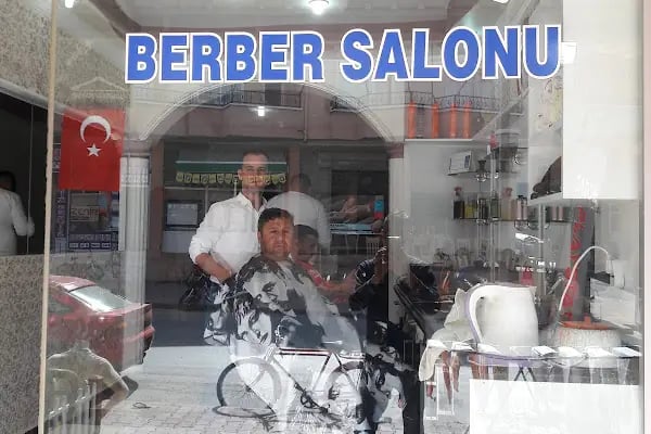 Ardıç Berber Salonu - Resim 2