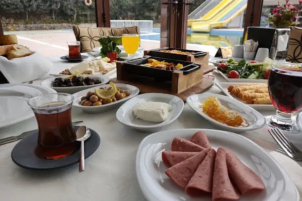 Meriç restaurant ve havuz - Resim 3