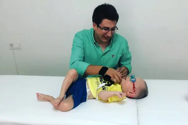 Osteopat Uzman Fizyoterapist Nuri Usta, Fizyoterapi Ve Rehabilitasyon - Resim 18