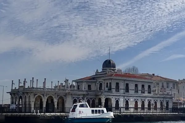 Büyükada Vapur İskelesi - Resim 7