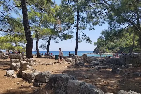 Phaselis beach - Resim 3