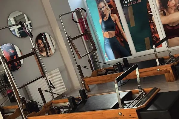 Be Strong Fit Club - Resim 9