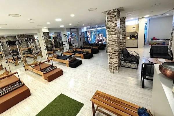 Be Strong Fit Club - Resim 2