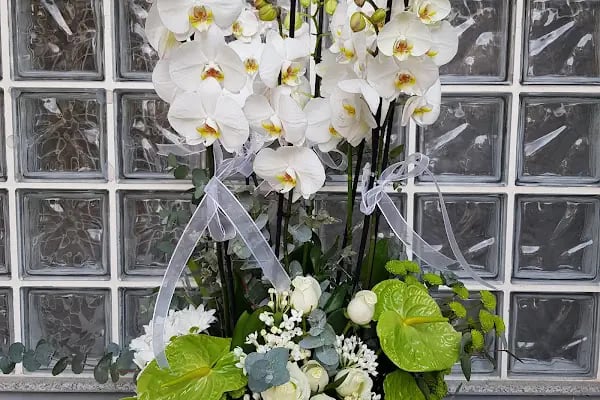 Ivy istanbul Flowers&amp;Cafe - Resim 17