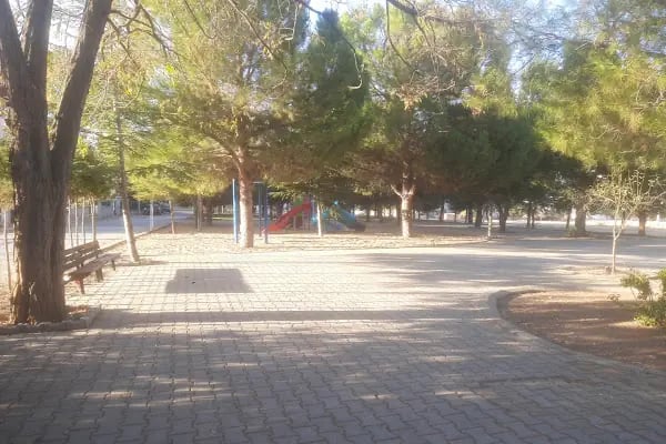 Niyazi Şakır Parkı - Resim 12