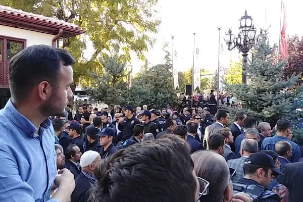 Nuri Pakdil Kabri - Resim 3