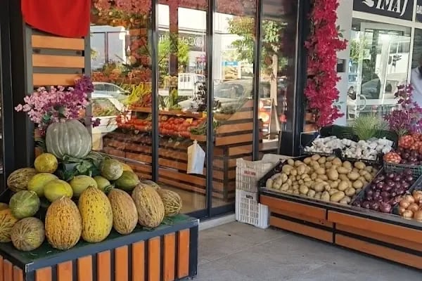 Çilek Manav Turgutreis Şubesi - Resim 10