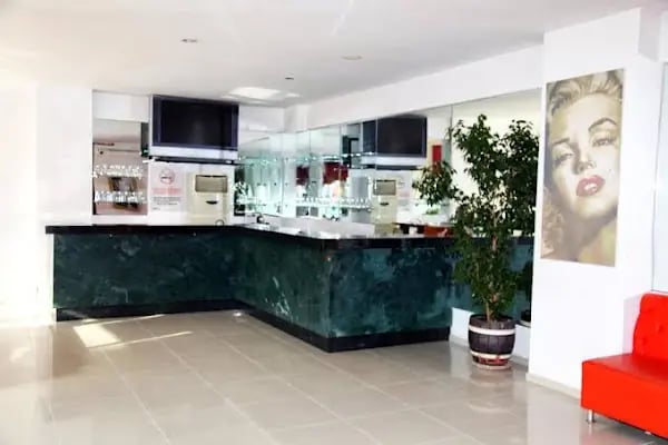 Kristal Beach Hotel - Resim 10