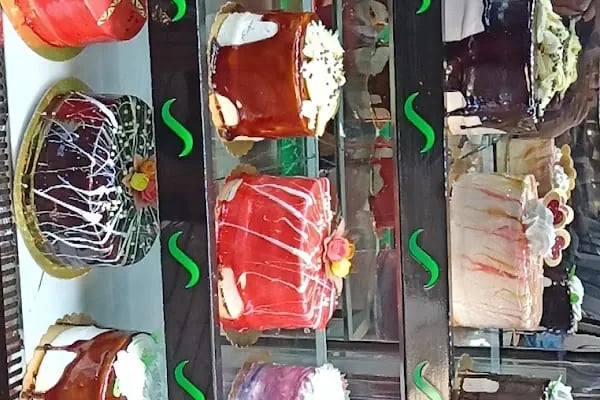 Cumhuriyet Balık &amp; Av Market - Resim 17