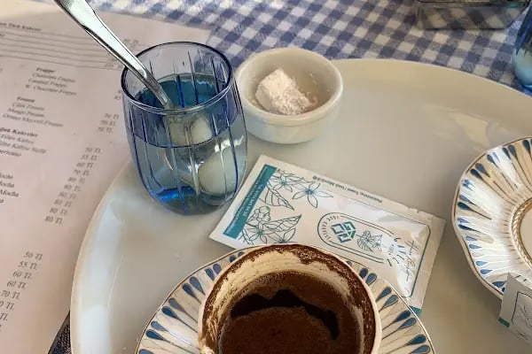 At Pazarı Sokak hediyelik eşya dükkanları - Resim 8