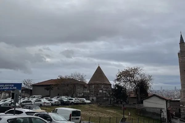 At Pazarı Sokak hediyelik eşya dükkanları - Resim 11