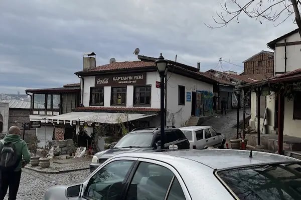 At Pazarı Sokak hediyelik eşya dükkanları - Resim 13