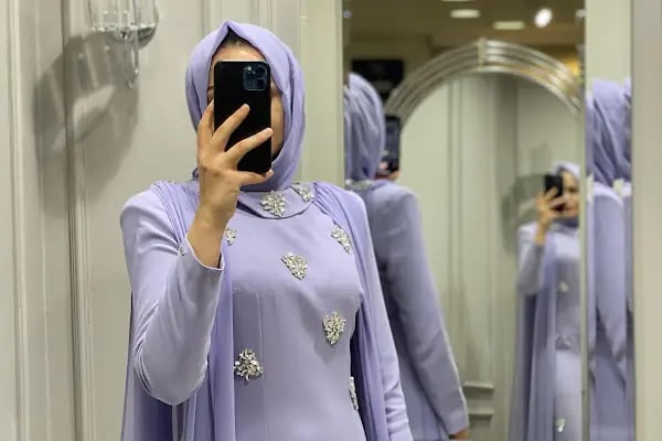 Miss Sahra - Resim 1