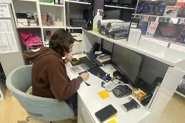 Cennet Bilgisayar - Tamir ve Toner Kartuş Merkezi - Resim 13