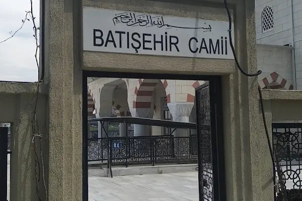 Batışehir Camii - Resim 16