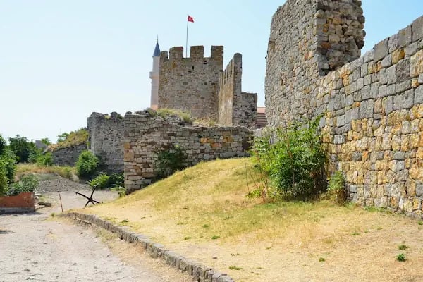 İSTANBUL ÜNV. EDEBİYAT FAKÜLTESİ ENEZ AİNOS BÖLGESİ ARKEOLOJİK KAZI VE ARAŞTIRMA MER. - Resim 17