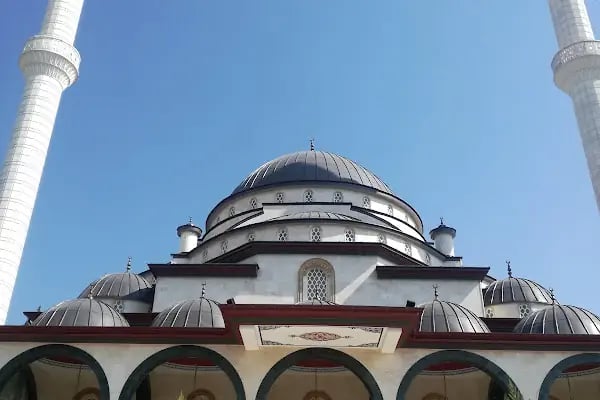 Osman Yozgatlı Cami - Resim 18