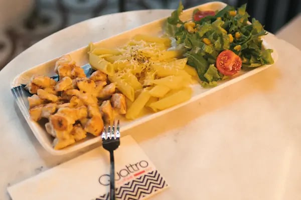 Cafe Mood Coffee &amp; Bistro - Resim 8