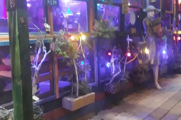 Happy Art Cafe - Resim 18