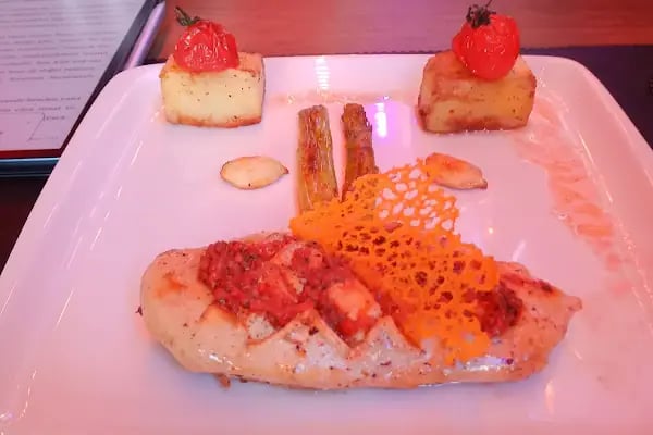 Happy Art Cafe - Resim 16