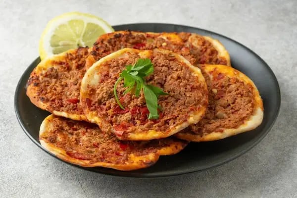 Viva59 Pide Lahmacun Tantuni Salonu - Resim 16