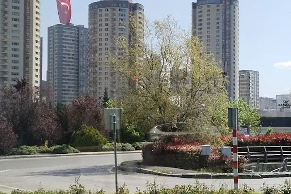 Uz. Dr. Şehin Sıtkı Dermatoloji Medikal Estetik MedicaDerma - Resim 5