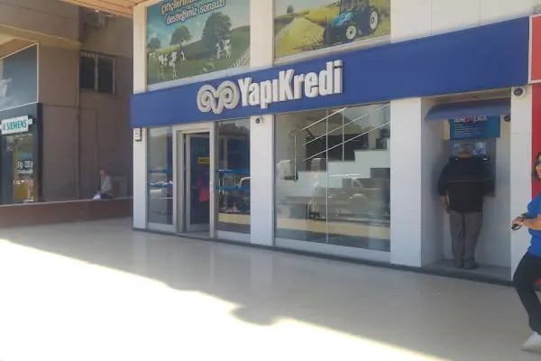 Yapı Kredi - Bergama Şubesi - Resim 4